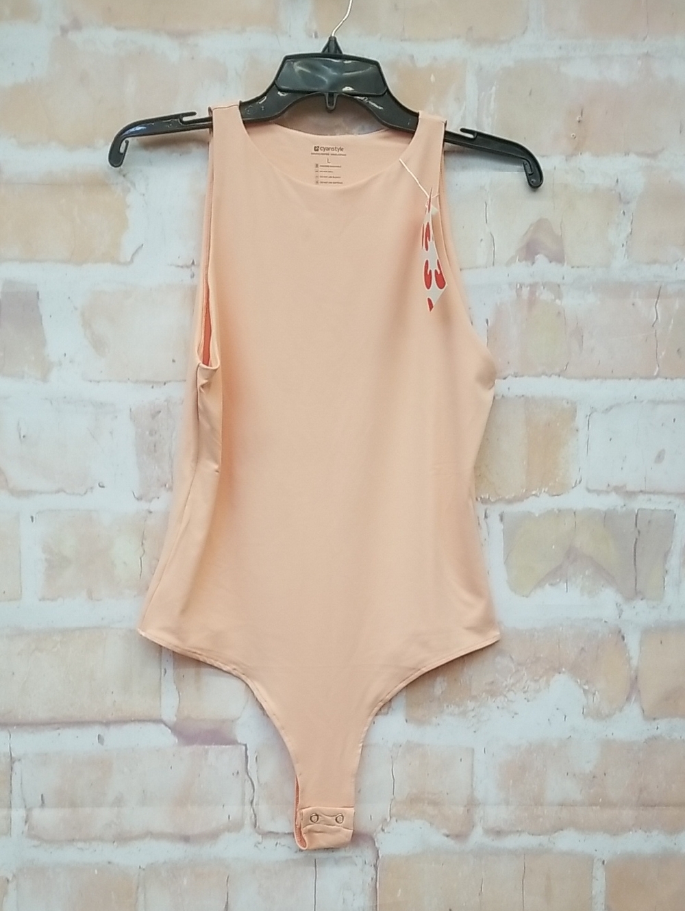NWT Cyanstyle Size L Sleeveless Peach Bodysuit
